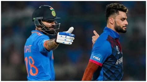 Virat Kohli Telling Delhi Crowd Not To Troll Naveen A Great Gesture