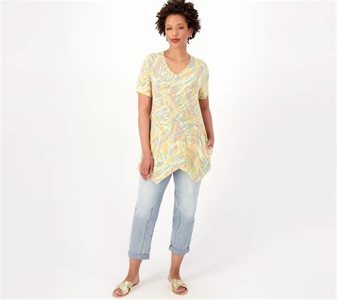 Logo By Lori Goldstein Printed Layered Hem Short Sleeve Top