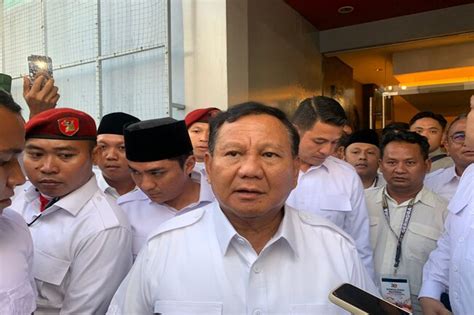 Prabowo Minta Masyarakat Waspada Politik Uang Politik