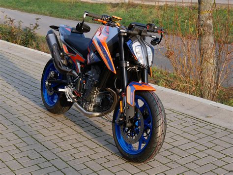 Umgebautes Motorrad KTM 790 Duke Von Motoroox GmbH 1000PS At