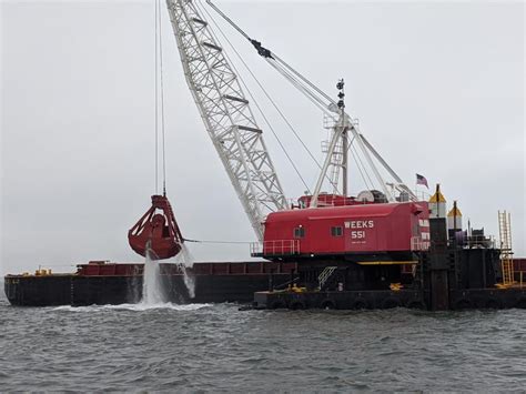 New Year 2020 Weeks Marine And Cottrell Contracting Digging In Port Of