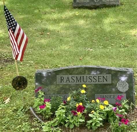 Mark C Rasmussen 1934 2003 Find A Grave Memorial