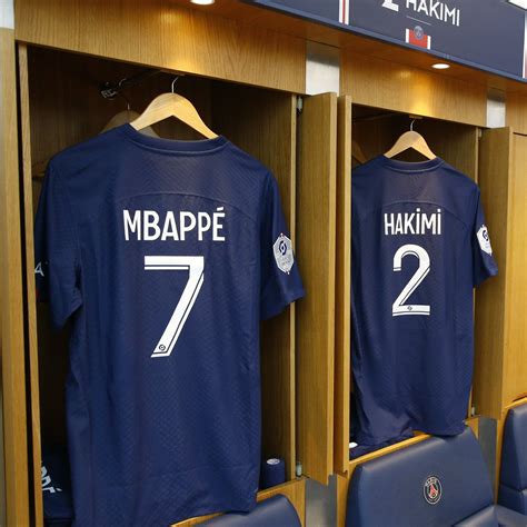 La Source Parisienne on Twitter Le vestiaire du PSG est déjà prêt