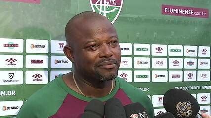 Marcão festeja primeira vitória do Fluminense na temporada Meninos