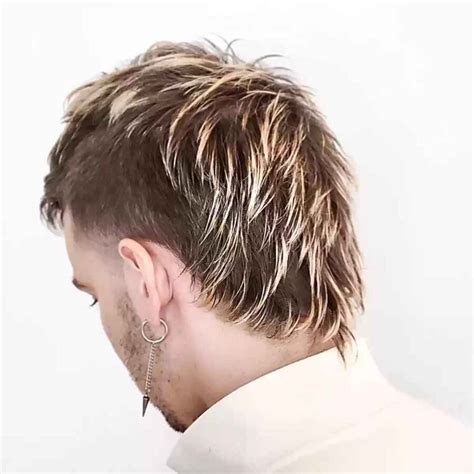 Frosted Tips Are Tending Again 25 Modern Ideas For Men