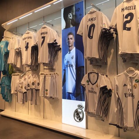 Sale Real Madrid Megastore In Stock