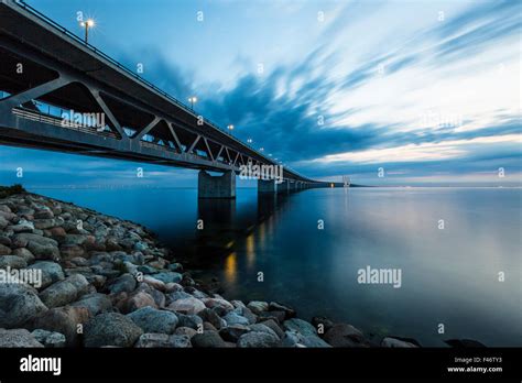 Oresund Bridge, Øresundsbroen, world's longest cable-stayed bridge ...