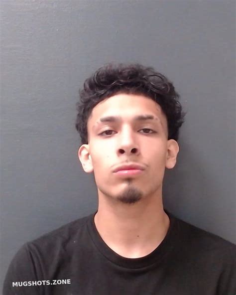 Lopez Benjamin Wakelin 06 05 2023 Comal County Mugshots Zone