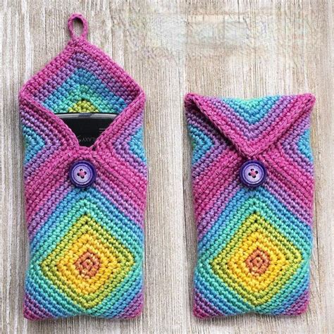 25 Free Crochet Phone Case Patterns Blitsy