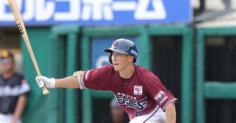 楽天・小深田大翔、盗塁王争いでリーグトップに並ぶ30盗塁 サンスポ