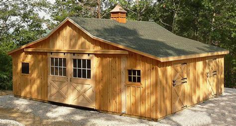 Amish-Built Horse Barns | Prefabricated Horse Barns for Sale