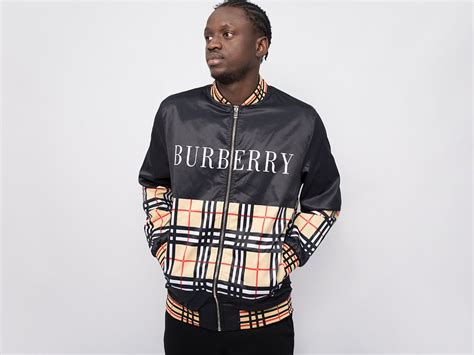 Купить Бомбер Burberry цвет Черный купить по цене 3490 рублей в ...