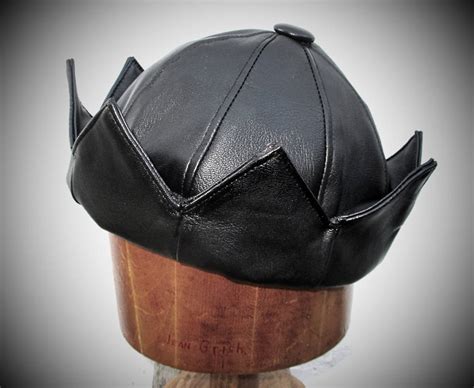 Jughead Crown Hat In Black Leather By Leatherhead72 On Deviantart