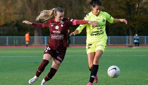 Football D F Minine Le Fc Metz Saccroche Au Leader