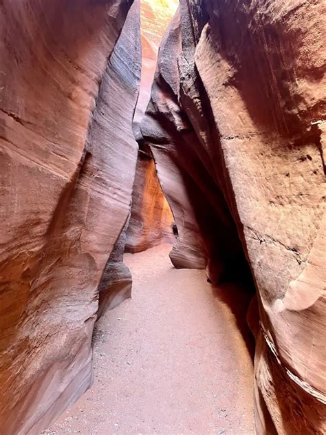 The Best Grand Staircase Escalante Utah Slot Canyons To Hike Little Blue Backpack