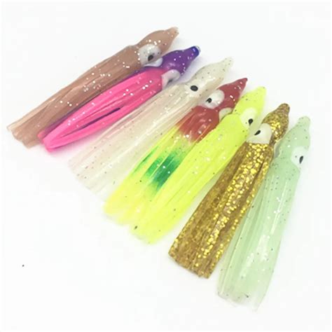 100Pcs 5cm Fishing Artifical Luminous Octopus Skirt Squid Lure Octopus