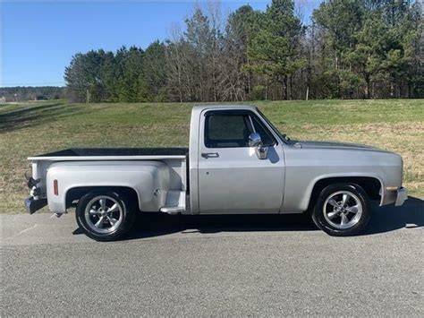 Chevrolet Silverado Pickup C Classic Chevy Truck Square Body