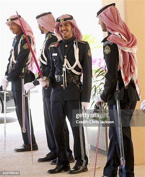 Saudi Arabian National Guard Photos and Premium High Res Pictures ...