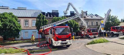 Po Ar W Centrum Radomia Przy Ulicy Reja Stra Acy Gasili Dwie Kamienice