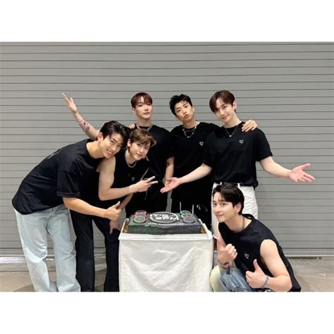 「2pm」、15周年記念コンサートの東京公演後に感激のメッセージ「素敵な思い出ありがとう」（動画あり） K Pop、韓国エンタメニュース