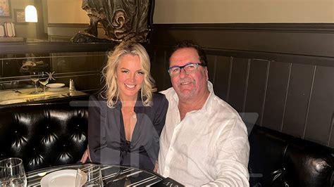 Rhoc Star Alexis Bellino S Ex Husband Now Dating Elizabeth Lyn Vargas