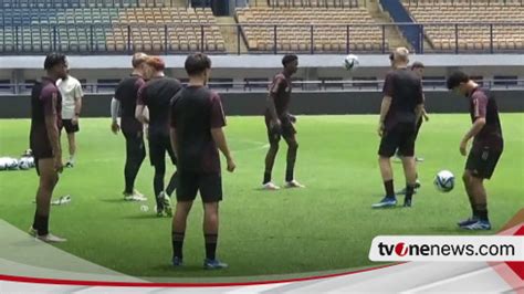 Timnas Jerman U 17 Jajal Stadion GBLA Untuk Aklimatisasi Cuaca Bandung