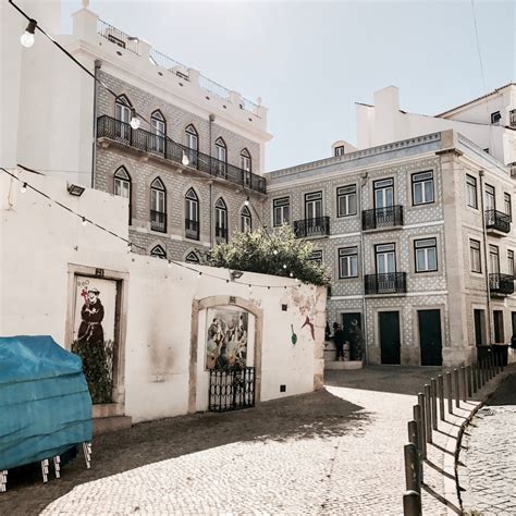 lissabon_alfama - Roadtrippin'