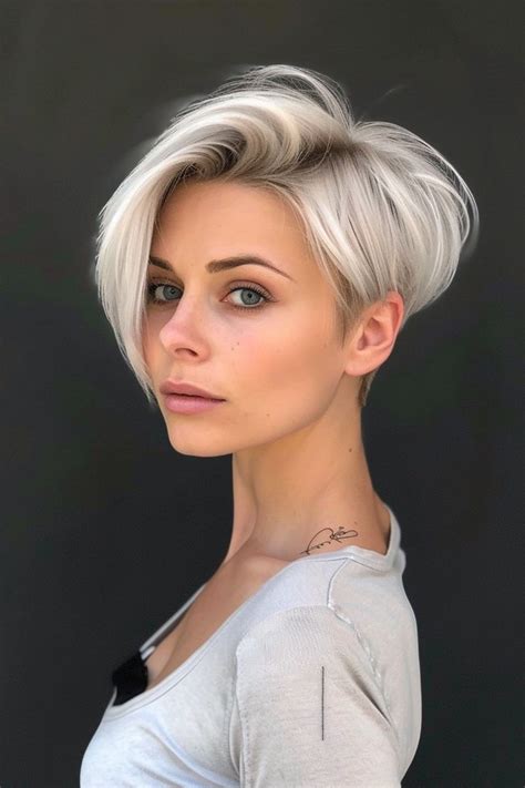 Pin By Bobbi Richins On Hair I Love In 2024 Short Hair Cuts Short Blonde Hair Short Hair