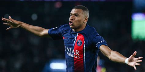 Psg Rc Lens Avec Le Doublé De Kylian Mbappé Le Club Parisien Lance Enfin Sa Saison