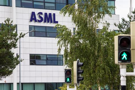 Fors Meer Orders Voor Chipmachinemaker Asml Door Opkomst Ai Tpo Nl