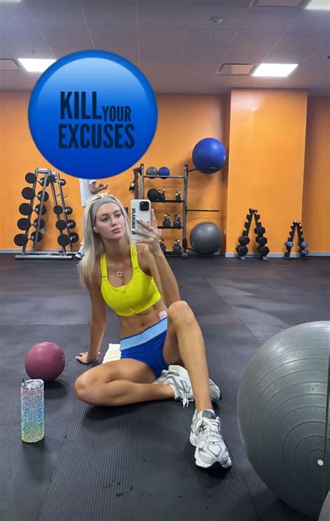 Veronika Rajek Shows Off Killer Abs In Workout Mode After Tom Brady Fan Almost Suffered Wardrobe