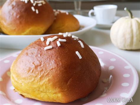 Panini Dolci Alla Zucca Con Granella Di Zucchero Cooking Giulia