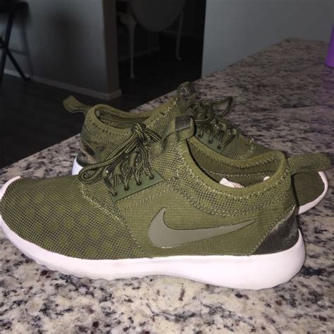 Nike | Shoes | Olive Green Nike Running Shoes | Poshmark