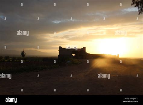 Moroccan Sunset House Stock Photo Alamy
