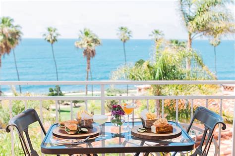 La Valencia Hotel's Award-Winning Brunch Is Back