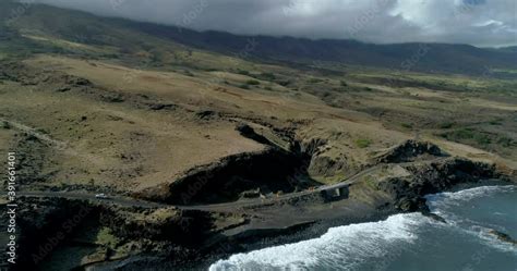 K Forward Tracking Above Aerial View Of The Manawainui Gulch And