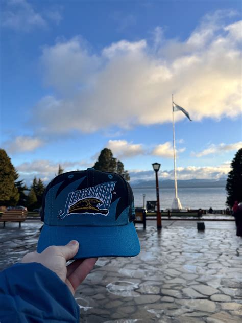 Checking in from Argentina : r/Jaguars