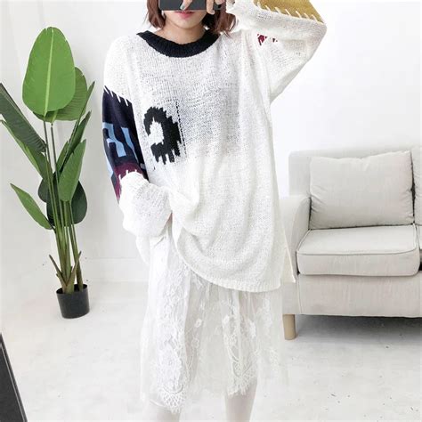 2018 Autumn And Winter Sweater New Women Stitched Embroidery Knit Loose