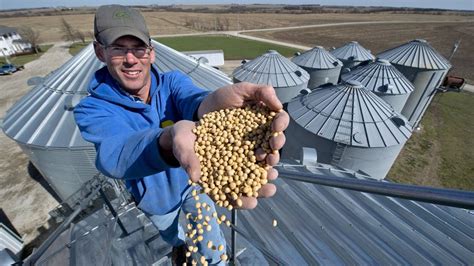 Missouri Kansas Farmers Rely On Federal Bailout Money Kansas City Star