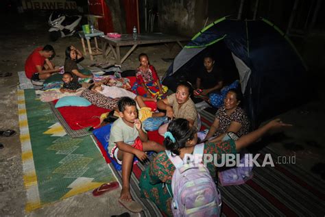 Lebih Warga Mengungsi Imbas Gempa Tuban Trauma Isu Tsunami Kaskus