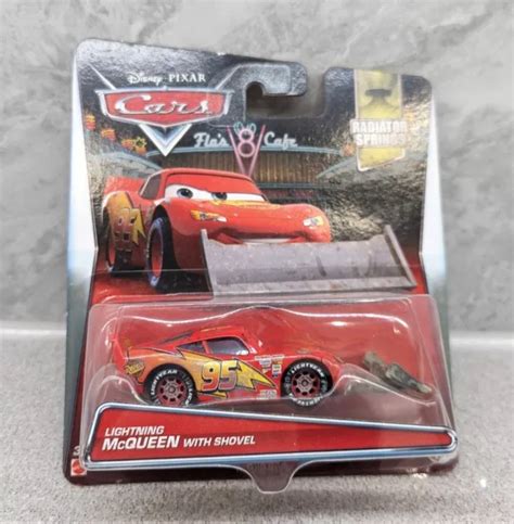 DISNEY PIXAR CARS Lightning McQueen With Shovel Mattel 1 55 Scale BNIB