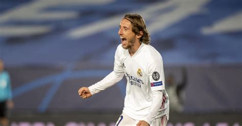 Luka Modric Dice No Definitivamente A Arabia Y Renueva Con El Real Madrid