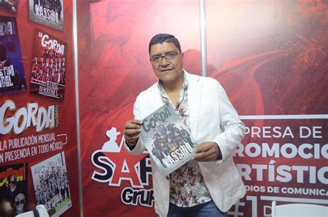 Rafael Gonzalez Lider De Aaron Y Su Grupo Ilusion La Gorda Fm