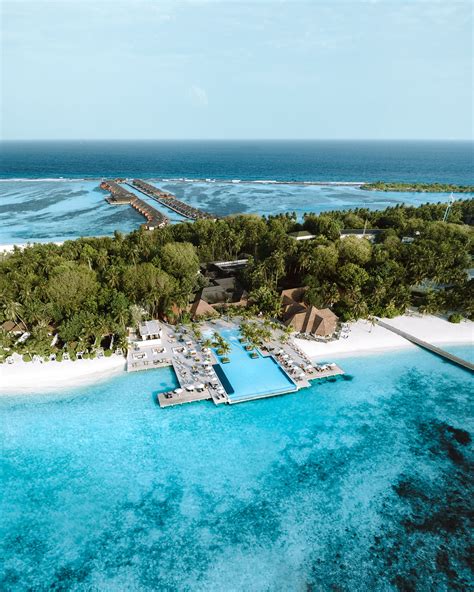 Win a Honeymoon in the Maldives!