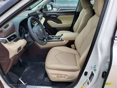 Harvest Beige Interior 2021 Toyota Highlander Limited AWD Photo