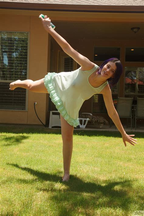 Real Amateur Public Candid Upskirt Picture Sex Gallery Yeah This