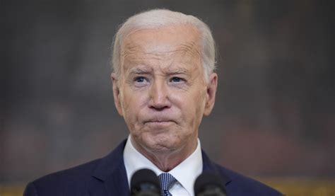 Biden Sharing Pic Of Himself With Good Friends Obama And Jimmy Kimmel