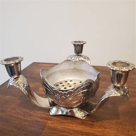 VTG Godinger Silver Plated 3 Candle Holder With Metal Flower Frog