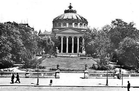 Pictures_from_the_old_Bucharest_Little_Paris