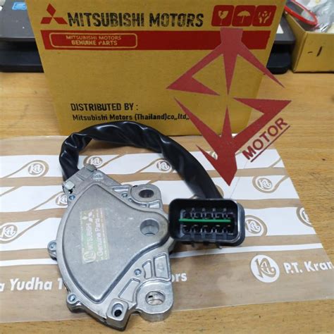 Jual SWITCH INHIBITOR MATIC MITSUBISHI PAJERO SPORT TRITON MATIK 2009